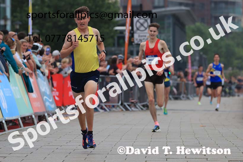 Mens 2024 UK Athletics 5k Road Champs., Newcastle/Gateshead Quayside.  Photo: David T. Hewitson/Sports for All Pics